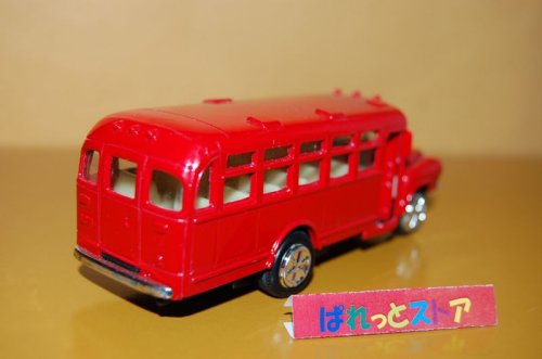 追加の写真2: ボンネット型バス　レッドカラー