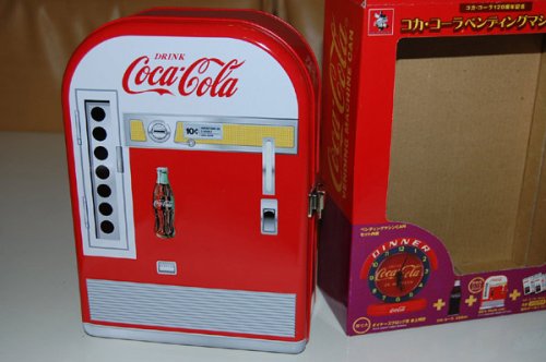 追加の写真1: 120th Anniversary「コカ・コーラ ベンディングマシンCAN」1960年代スタイル【スチール・カン】