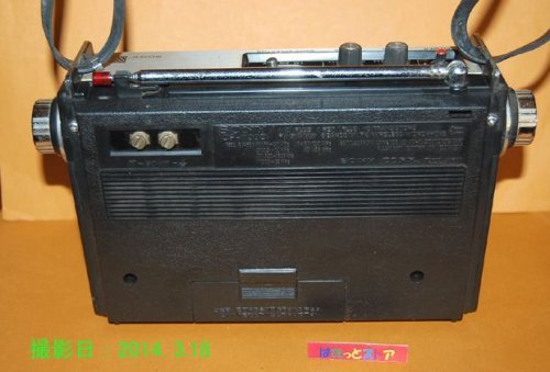 追加の写真3: ソニー SOLID STATE THE 11シリーズ ICF-1100D 3バンド(FM＆SW＆AM) 10石ラジオ 1971年( 11月)型マイク機能付き　ACアダプター＆純正キャリングケース付き 