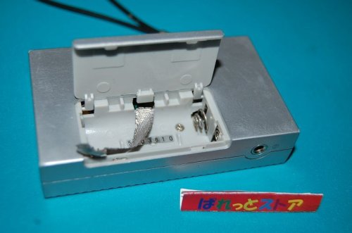 追加の写真3: 東芝 BK-562-S 3バンド 名刺サイズの可愛いラジオ（シルバー色）2002年式