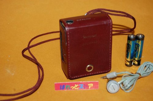 追加の写真3: 松下電器・MICRO RF-007 2バンド(AM／FM) マイクロラジオ受信機 1982年製・専用牛革ケース付