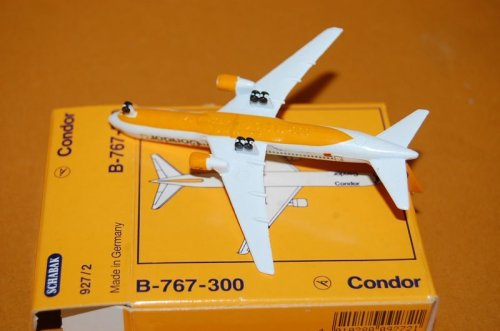 追加の写真2: ドイツ・SCHABAK社製　No.927/2 縮尺1/600 "Condor Airlines" Boeing 767-200 1981年式