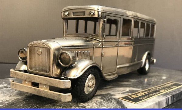 画像1: 昭和7年・三菱ふそう　B-46型　第一号乗合自動車（バス）三菱ふそう特注品・博物館級展示金属模型・2002年製