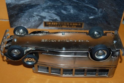 追加の写真3: 昭和7年・三菱ふそう　B-46型　第一号乗合自動車（バス）三菱ふそう特注品・博物館級展示金属模型・2002年製