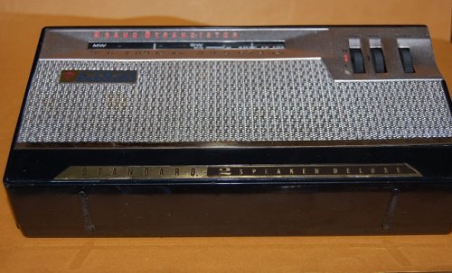 追加の写真2: 東京・恵比寿 STANDARD社製 Model SR-H501 HI-FI(ハイファイ) MW/SW 2バンド２スピーカー内蔵デラックス8石トランジスターラジオ受信機 1961年製