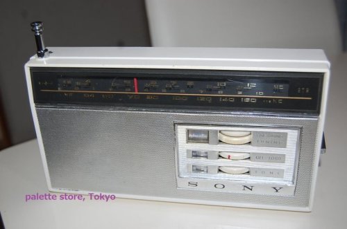 追加の写真2: ソニー製　高級モデル　TR-910　２バンド（中波/短波）９石トランジスタラジオ受信機・1962年 日本製