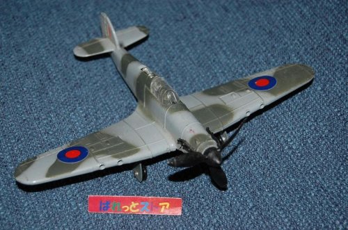 追加の写真1: 英国製・Dinky toys No.718 ホーカー・ハリケーンHawker Hurricane Mk-II C・1/72スケール・全長約15cm・1969年製