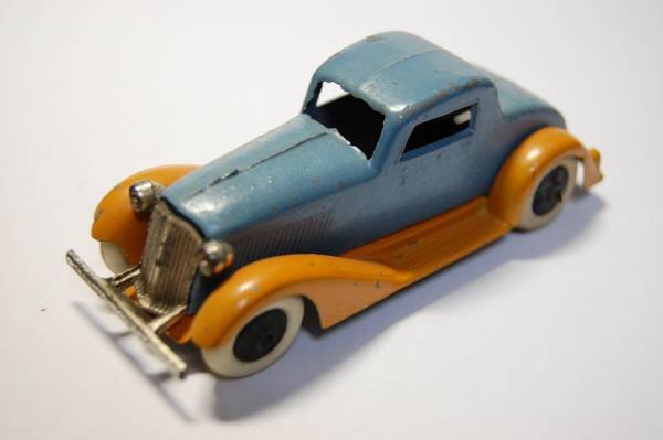 画像1: アメリカ・Tootsietoys製 Graham Coupe （オリジナル）1933年製造品・当時物 