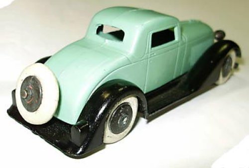追加の写真2: 戦前米国・Tootsietoy 1933 Graham 5 Wheel Coupe（再塗装品） 1933年発売品