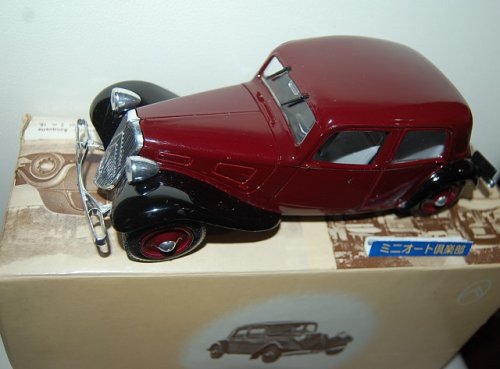 追加の写真1: フランス・ELIGOR製1/20 Citroen Traction Avant 11BL 1938 BLACK/BROWN・元箱付き・2014年フランス製品 