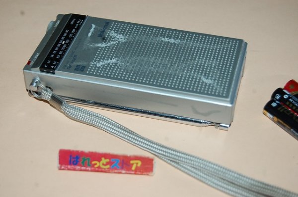 画像2: 松下電器・NATIONAL RF-566 Two Band FM/AM  2-IC+9-Transistor Radio/AMP・1979年　日本製・新品イヤフォン付き