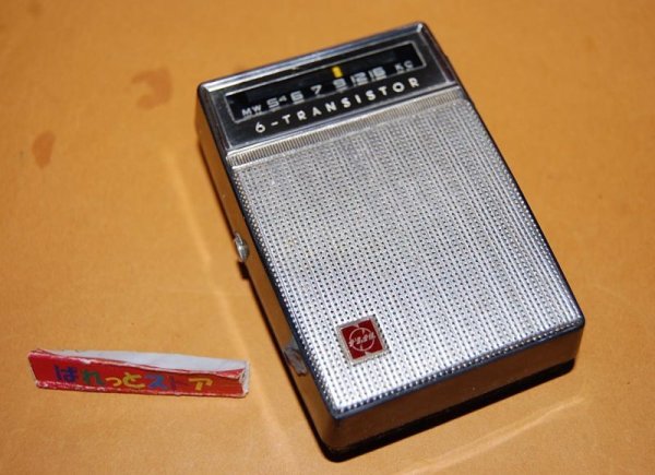 画像4: 松下電器・ナショナルT-53  6石トランジスタラジオ受信機ポケットサイズ　1962年日本製・純正革ケース付き