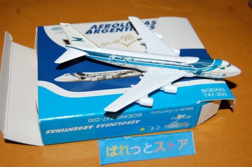 追加の写真2: ドイツ製・SCHABAK社 Nr.901/76W AEROLINEAS ARGENTINASA   BOEING 747-200 "en el 98"・1998年FIFA限定モデル