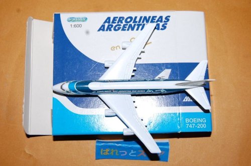 追加の写真1: ドイツ製・SCHABAK社 Nr.901/76W AEROLINEAS ARGENTINASA   BOEING 747-200 "en el 98"・1998年FIFA限定モデル