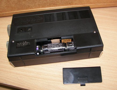 追加の写真3: ソニー　MODEL TR-800   8トランジスター 1DIODE　1969年型