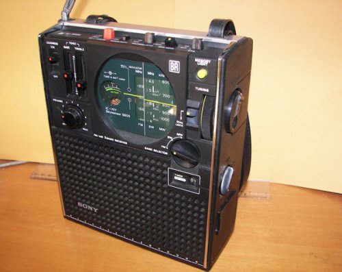 追加の写真2: ソニー　スカイセンサー5600　1974年型　（ICF-5600　FM/AM 3 BAND RECEIVER）