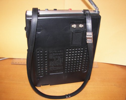 追加の写真3: ソニー　スカイセンサー5600　1974年型　（ICF-5600　FM/AM 3 BAND RECEIVER）