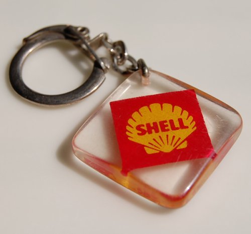 追加の写真1: フランス・キーホルダー"SHELL” 石油　ロゴマーク／アクリル