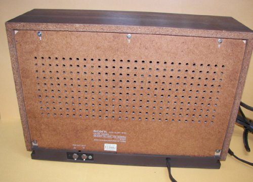 追加の写真3: SONY ICF-9740 6石　FM／AM　木目調ホームラジオ 1981年型