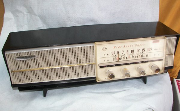 画像1: ナショナル ”Wide Sonic Super／ワイド　ソニック　スーパー” ２スピーカー付真空管ラジオ 1962