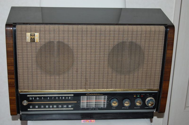 Nippon Columbia Model-1520 Hi-Fi 5球真空管2バンドラジオ受信機1961