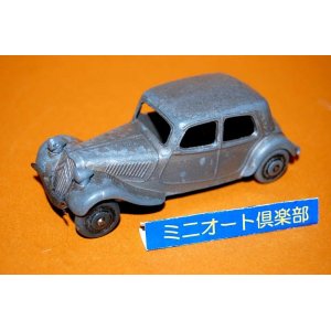 画像: フランス・DINKY-TOYS No.24N Citroen 11BL, 1st.-type 1949-1950年製・初期メタルタイヤ仕様・当時もの