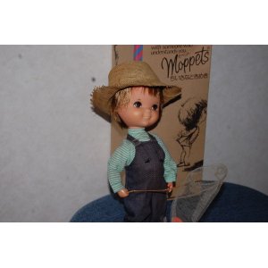 画像: 柴製作所・ちいさなときめき FRAN MARデザイン・『 Moppets モペット 』麦藁帽子の男の子ドール・1973年・日本製・元箱付き