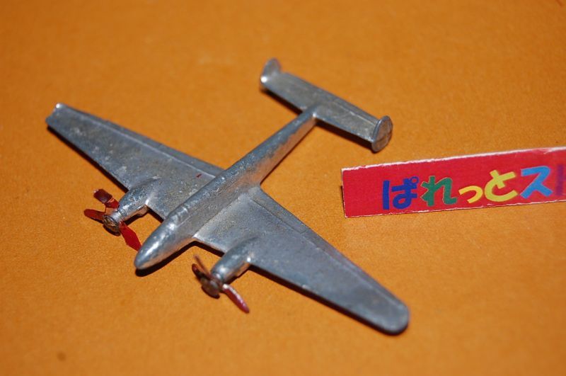 画像: 英国製 DINKY-TOYS No. 70d Twin Engined Fighter ブリストルボーファイター・ 1946年製品