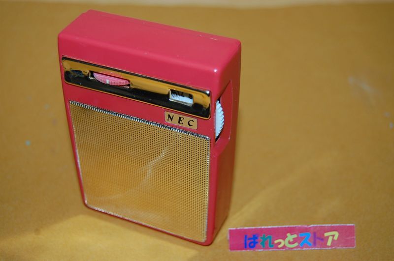 画像: 日本電気・NT-640 ミニチュア 6石トランジスターラジオ受信機・1960年・純正革ケース+イヤホンポーチ+特製ボタン電池アダプター付き
