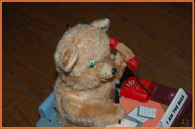 画像4: アメリカ・LINEMAR Battery Operated Toys TELEPHONE BEAR" I AM THE BOSS"・可動／美品・1950年代・日本工場製・電動ブリキおもちゃ