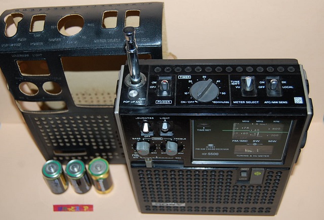 SONY スカイセンサー5500 1972年製（ICF-5500 FM/AM/SW 3 BAND
