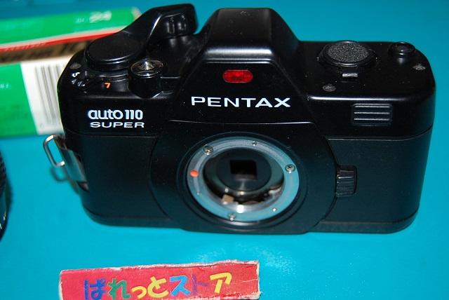 画像2: ASAHI PENTAX auto110 super　カメラ本体＆ 20-40mm F2.8 ZOOMレンズ付き・世界最小一眼レフカメラ1983年式 ・富士フィルム１本付き