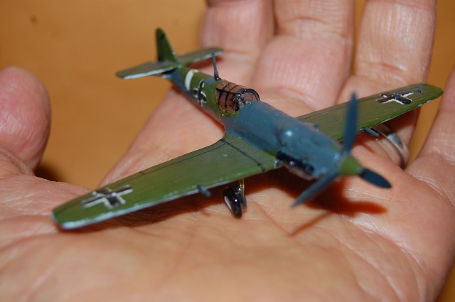 画像: 旧西ドイツ・グラウプナー社製ソリッドモデル 1937 Messerschmitt Bf 109戦闘機・　1960年代初期・組立て済み