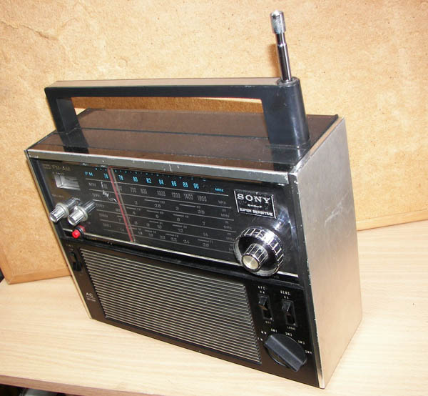 オーディオ機器 ラジオ SONY 6 BAND MODEL TFM-2000F 1969年型 - ぱれっとストア ◎ Palette Store