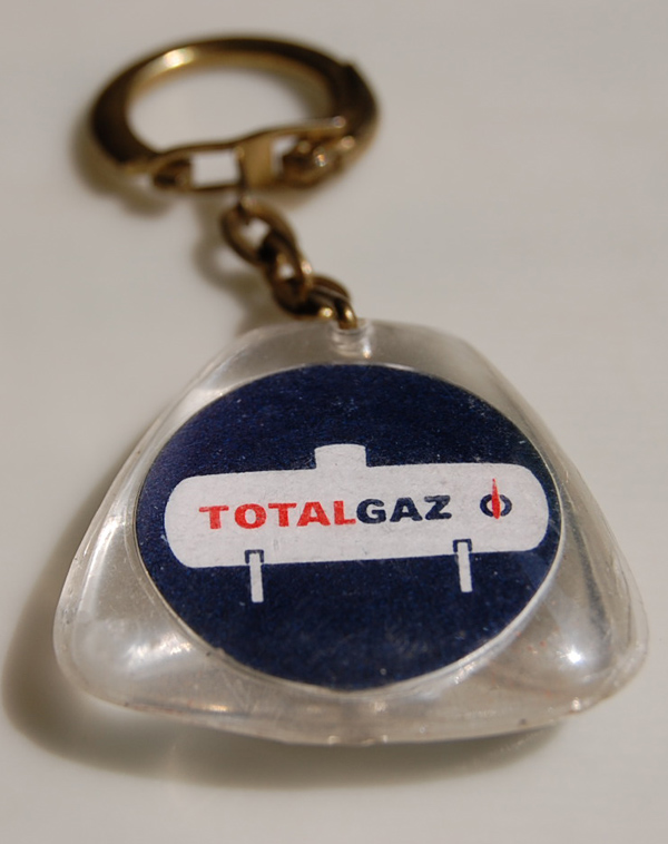 画像: フランス・キーホルダー”TOTAL GAZ"