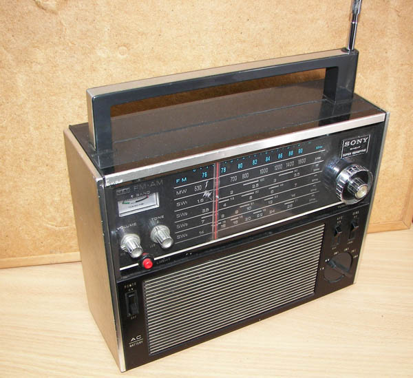 オーディオ機器 ラジオ SONY 6 BAND MODEL TFM-2000F 1969年型 - ぱれっとストア ◎ Palette Store